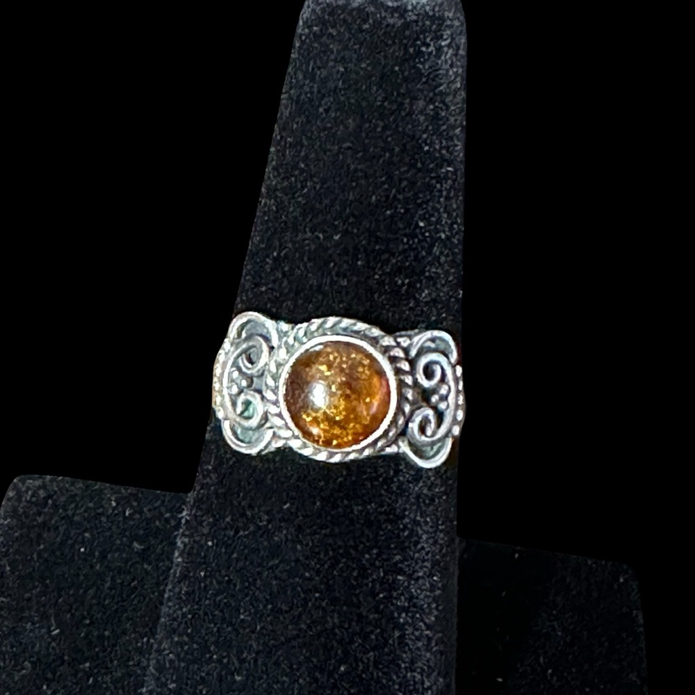 Vintage-Inspired Silver and Gold Women's Ring